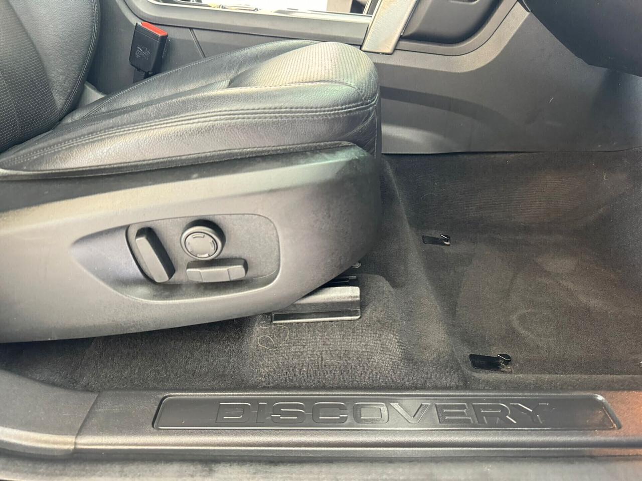 Land Rover Discovery Sport 2.0 TD4 180 CV HSE