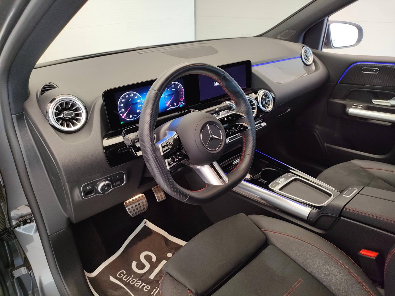 Mercedes-Benz Classe B - W247 2023 - B 180 d AMG Line Advanced Plus auto