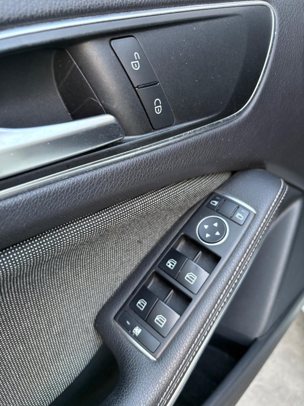 Mercedes-benz A 180 cdi TETTO PELLE XENON