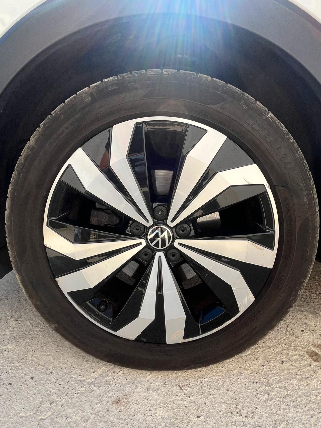 Volkswagen T-Cross 1.0 TSI 110 CV DSG Advanced