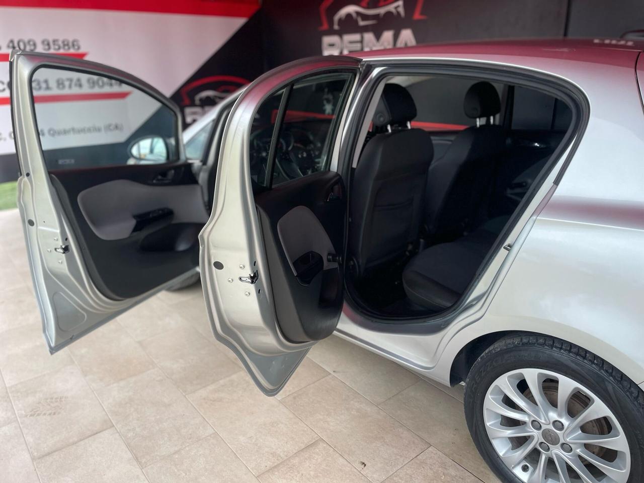 Opel Corsa 1.2 5 porte Innovation