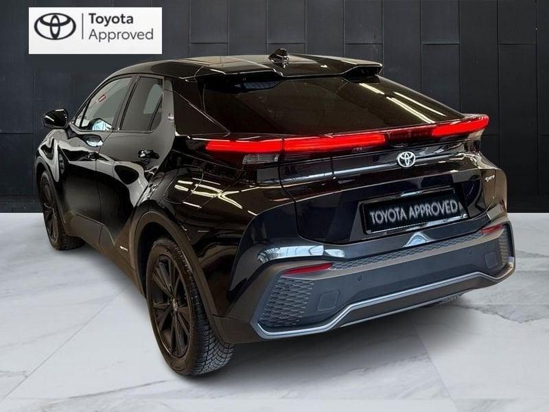 Toyota C-HR (2023-->) 2.0 HV AWD Trend