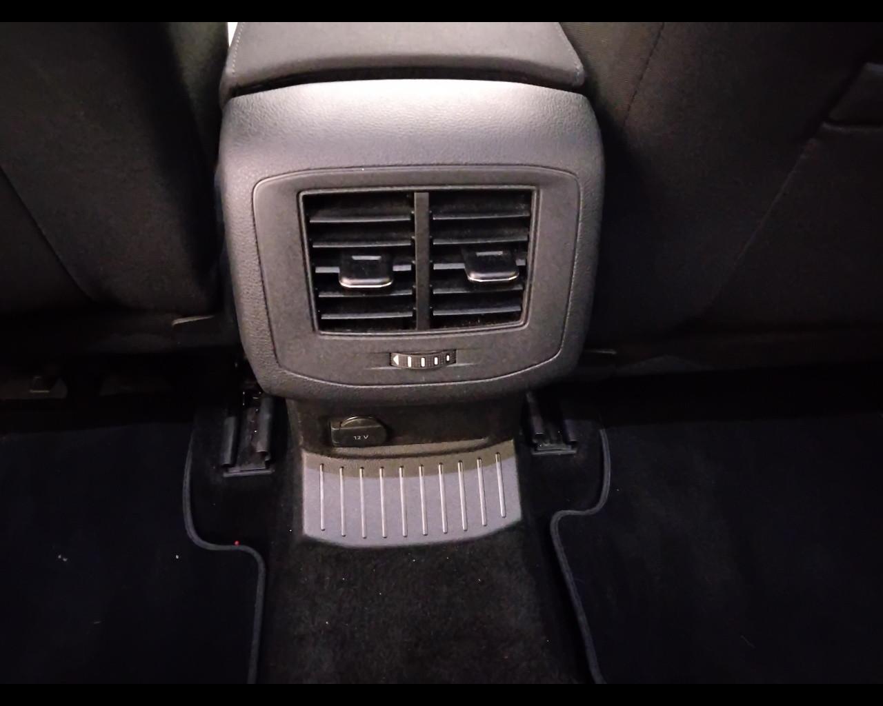 VOLKSWAGEN T-Roc I 2017 - T-Roc 1.6 tdi Advanced