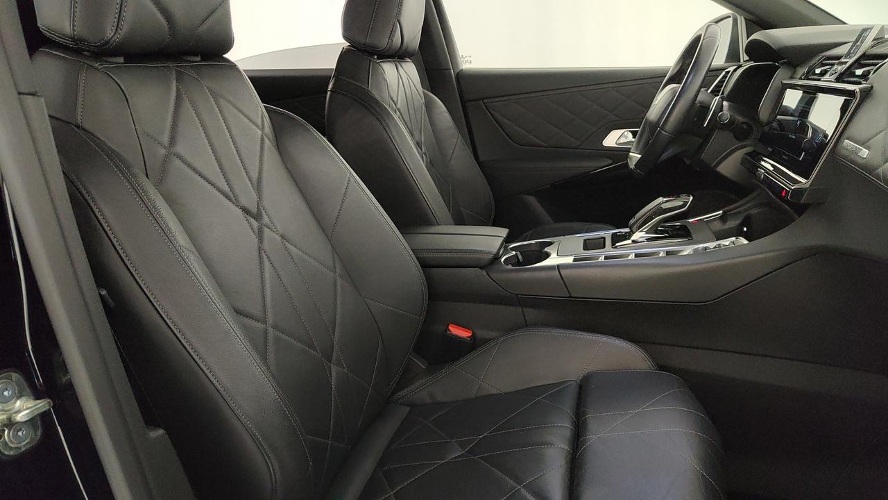 DS DS7 Crossback - DS7 Crossback 1.5 bluehdi Grand Chic 130cv auto