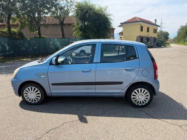Kia Picanto 1.0 benzina