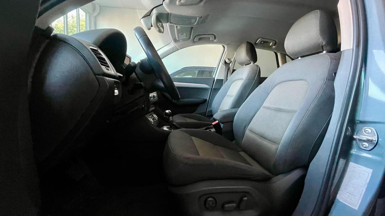 AUDI Q3 QUATTRO 2.0 BUSINESS PLUS S-TRONIC 177 CV - FULL LED
