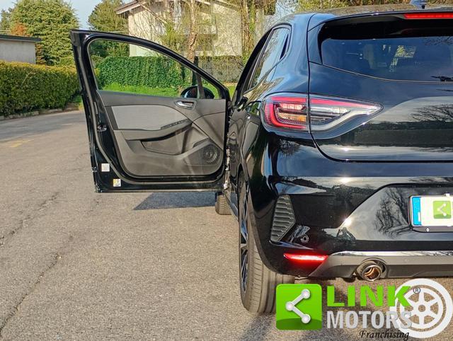 RENAULT Clio TCe 90 CV 5 porte Techno