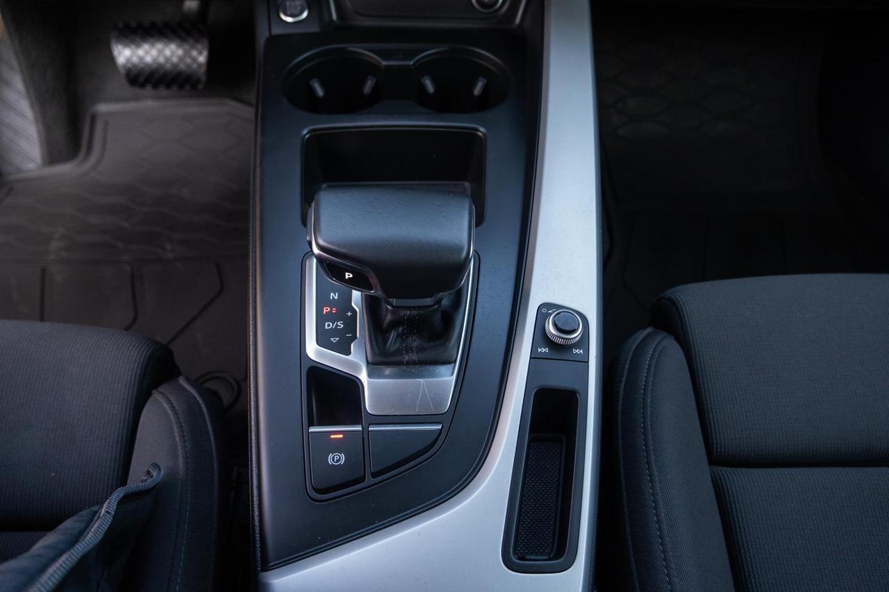 Audi A4 Avant 35 TDI Hybrid 163CV S Tronic MHEV - 2024