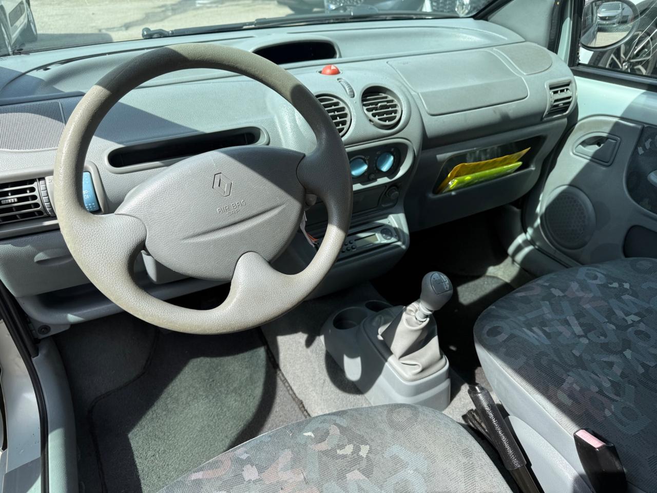 Renault Twingo 1.2i 16V cat 100.000 km