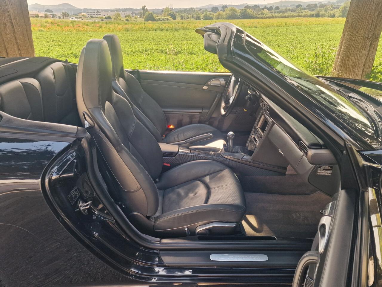 Porsche 911 Carrera Cabriolet