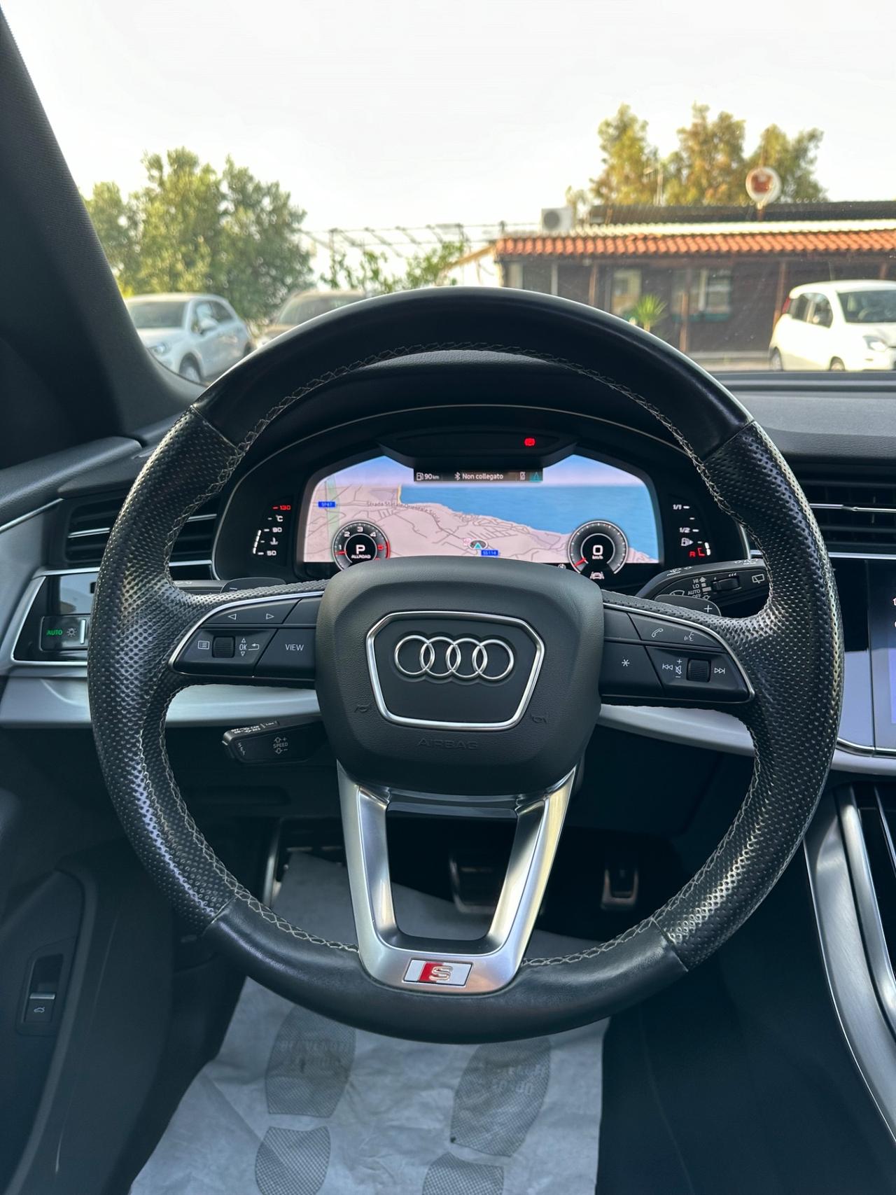 Audi Q8 50 TDI 286 CV quattro tiptronic Sport Tetto apribile