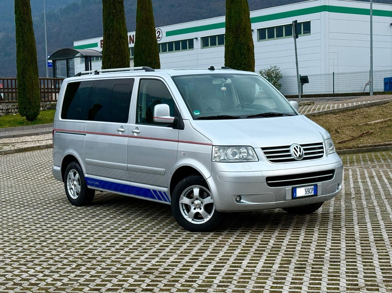 Multivan 2.5 TDI/174CV MOTORE NUOVO fattura 8000€