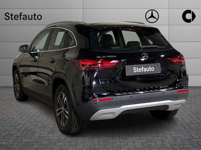 MERCEDES-BENZ GLA 180 d Automatic Advanced