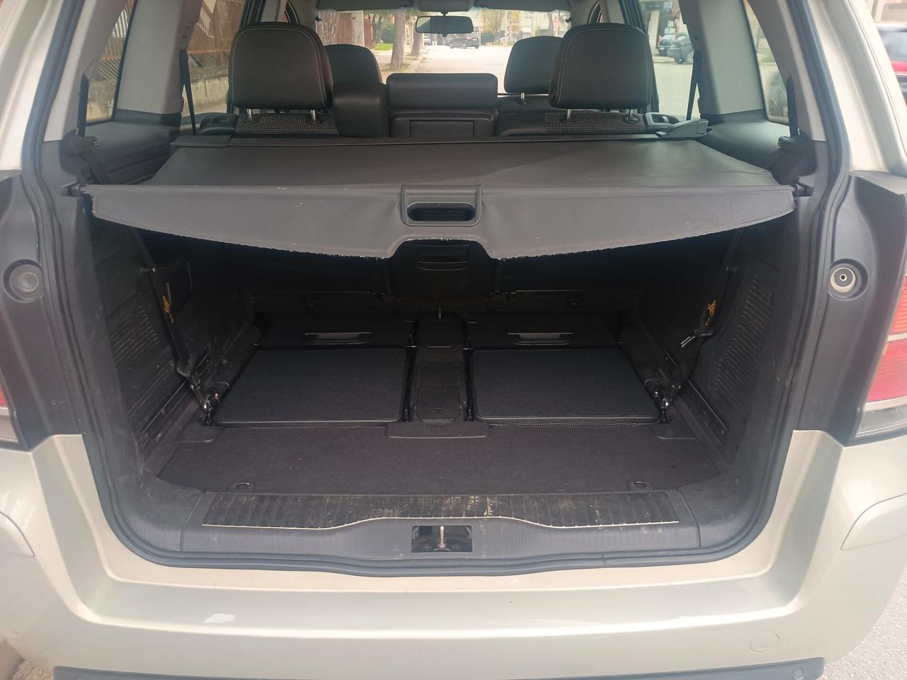 Opel Zafira 1.9 CDTI 120CV Cosmo