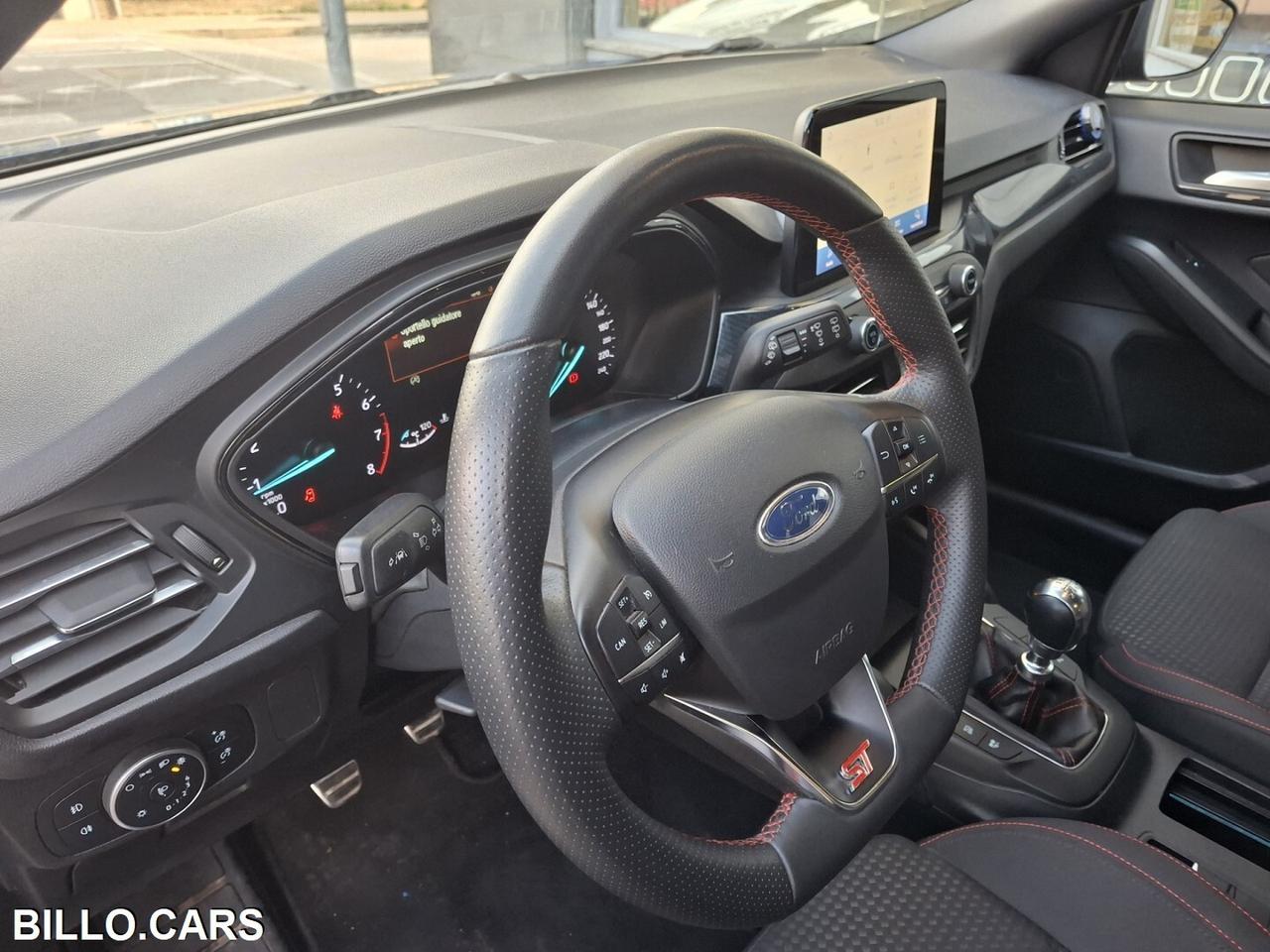 Ford Focus 1.0 Ecoboost ST-Line s