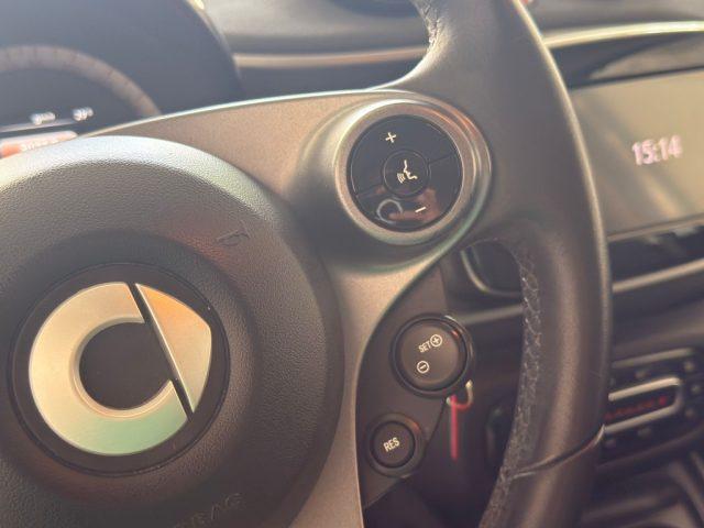 SMART ForFour 70 1.0 Passion