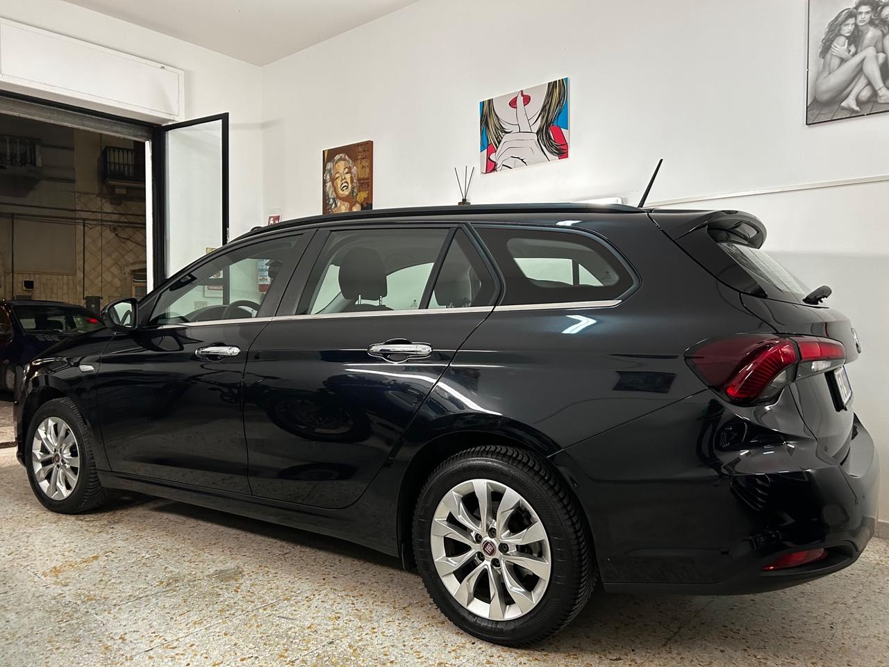 Fiat Tipo 1.6 Mjt S&S SW Lounge