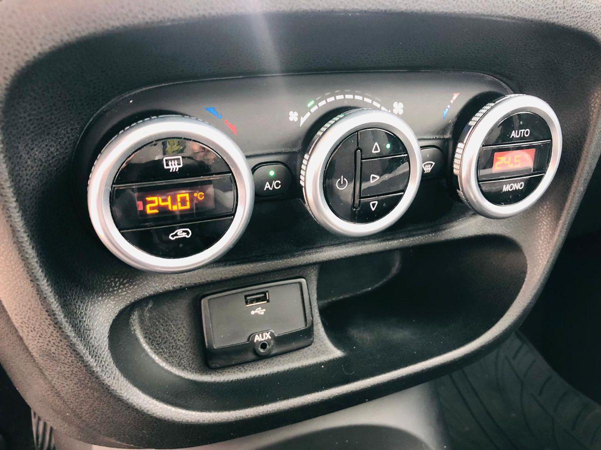 Fiat 500L 1.3 Multijet 85cv Lounge Panorama Gancio N1
