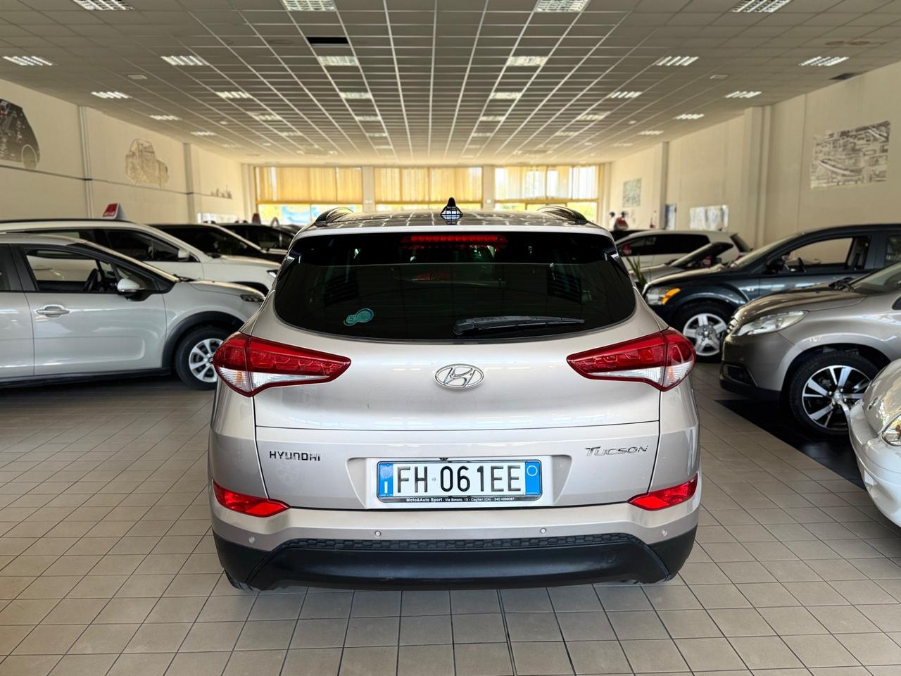 Hyundai Tucson 1.7 CRDi XPossible-FULL OPTIONAL