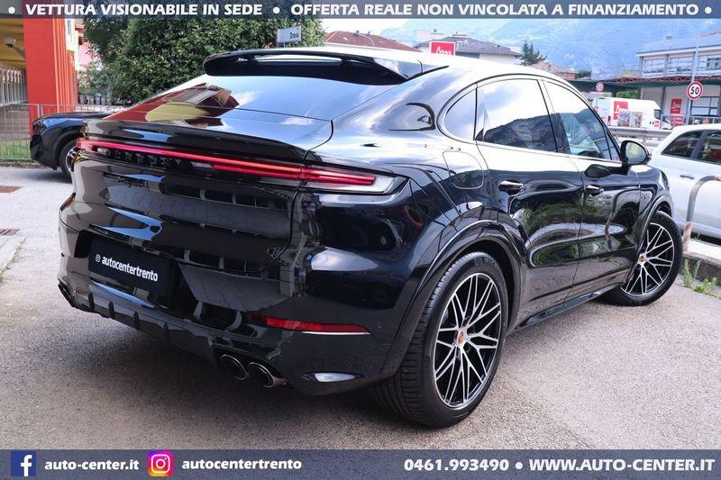 Porsche Cayenne Coupè 3.0 V6 Coupè E-Hybrid Black Edition Sport Design
