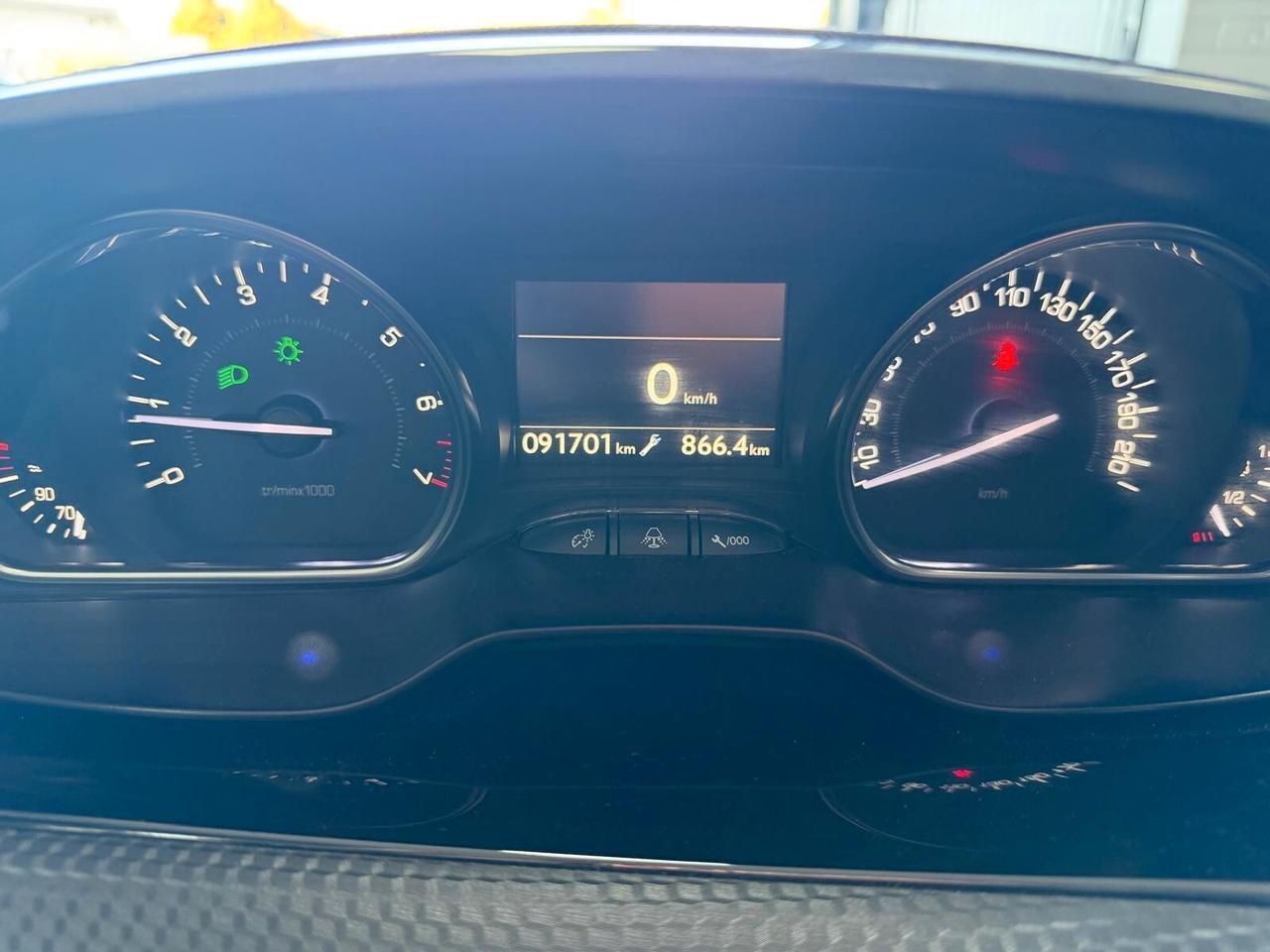 Peugeot 2008 PureTech 82 Access