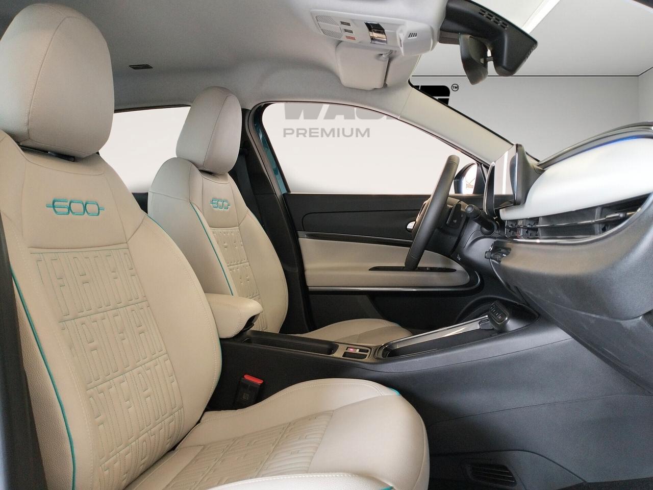 Fiat 600 Hybrid 110 CV DCT MHEV La Prima - NEOPATENTATI