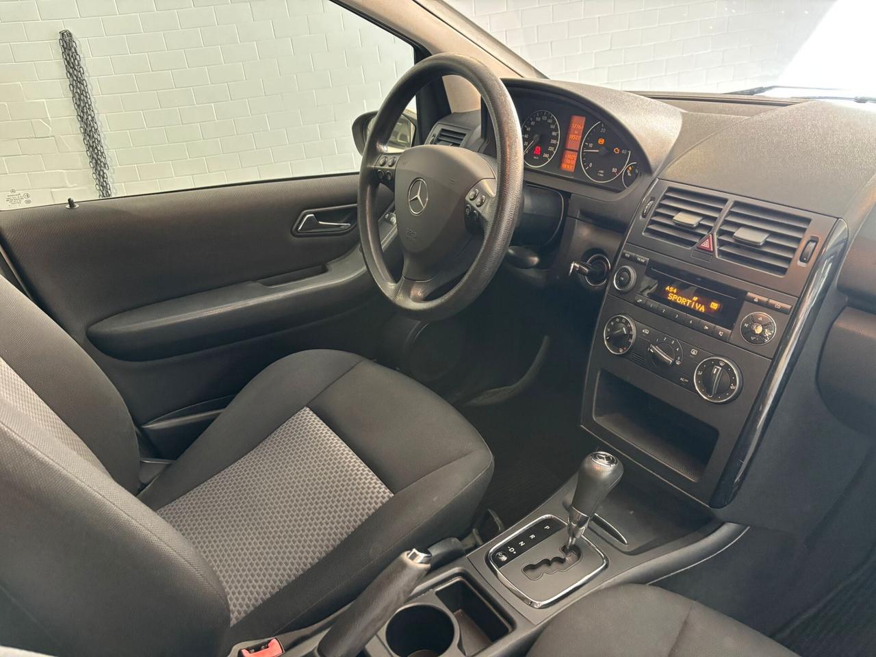 Mercedes-benz A 180 CDI automatica