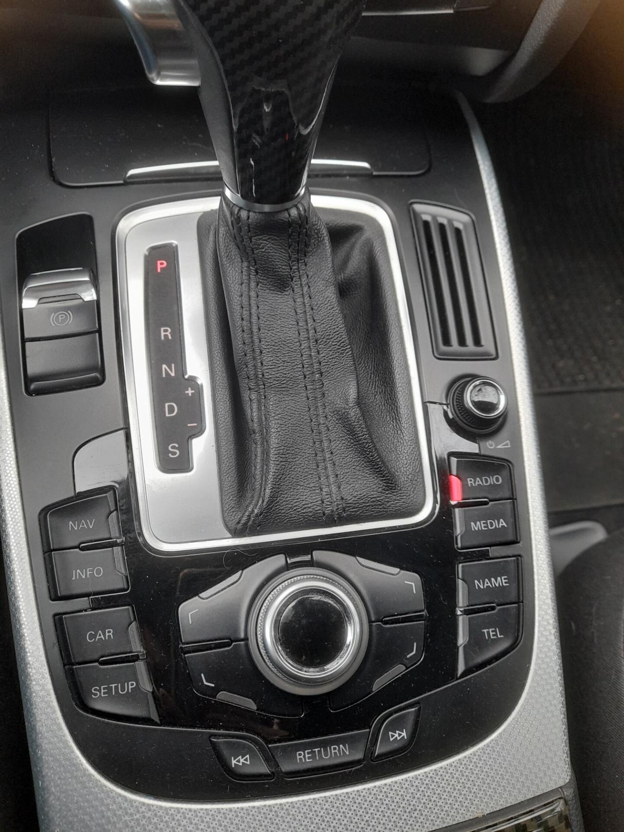 Audi A4 2.0 TDI 143CV Avant