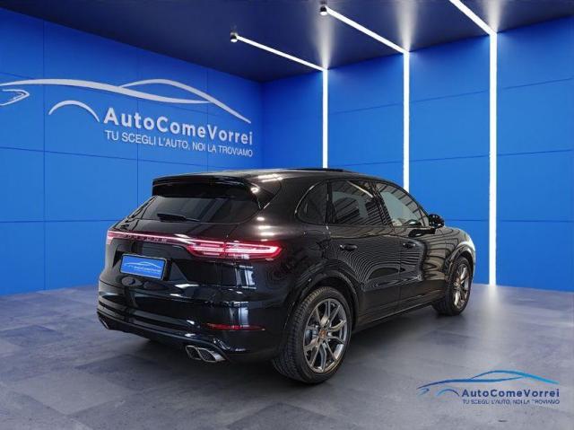Porsche Cayenne 4.0 V8 Turbo