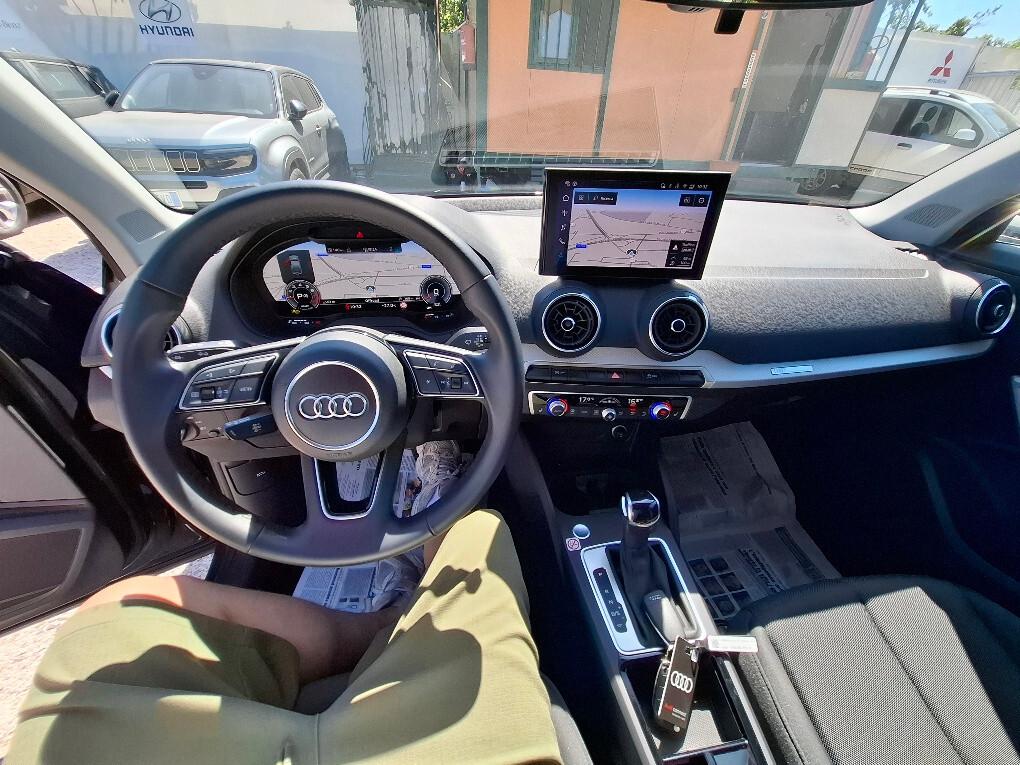 Audi Q2 35 TFSI S tronic Business Advanced