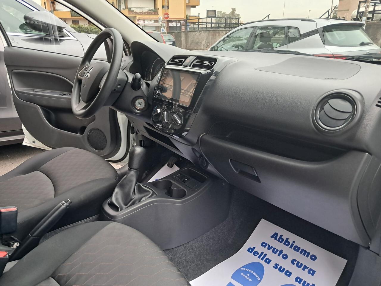 Mitsubishi Space Star 1.2 71 cv Invite SDA