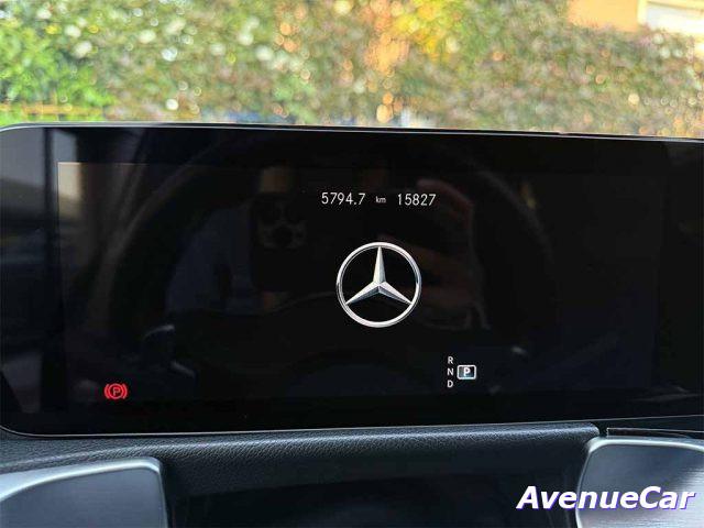 MERCEDES-BENZ GLB 200 d Premium TELECAMERA PACK LUCI INTERNE IVA ESPOSTA