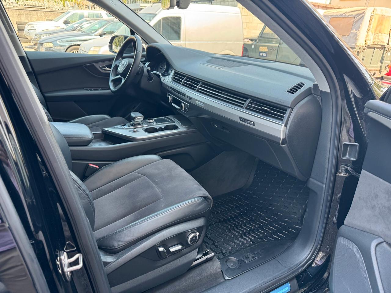 Audi Q7 3.0 TDI 272 CV quattro tiptronic Business