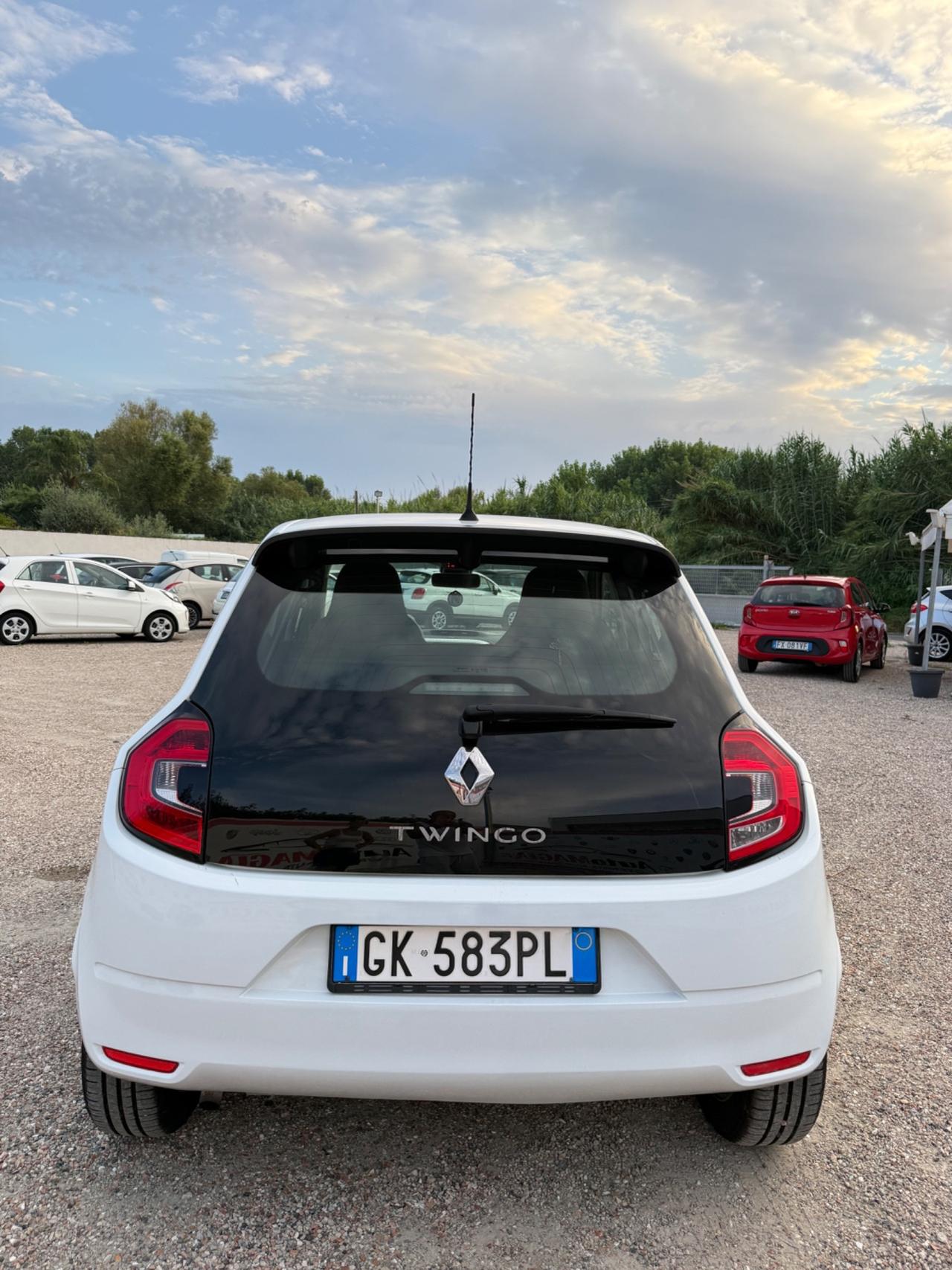 Renault Twingo SCe 65 CV Duel