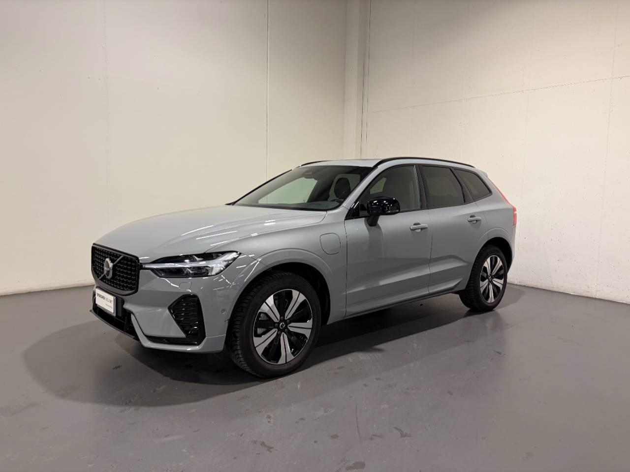 VOLVO XC60 T6 PHEV AWD PLUS DARK AUTO