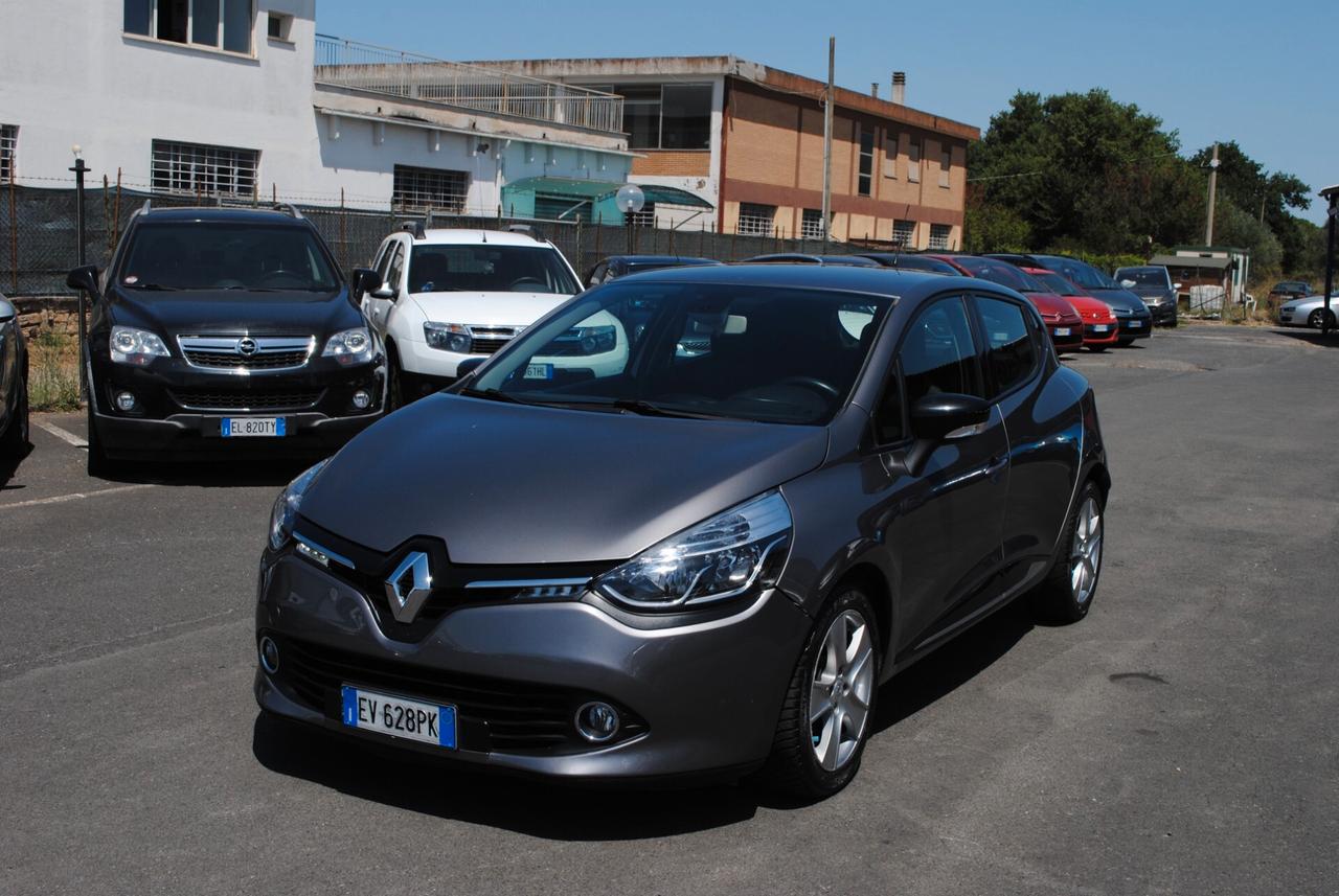 RENAULT CLIO 1.5 DCI 90 CV AUTOMATICA OK NEOPATENTATI