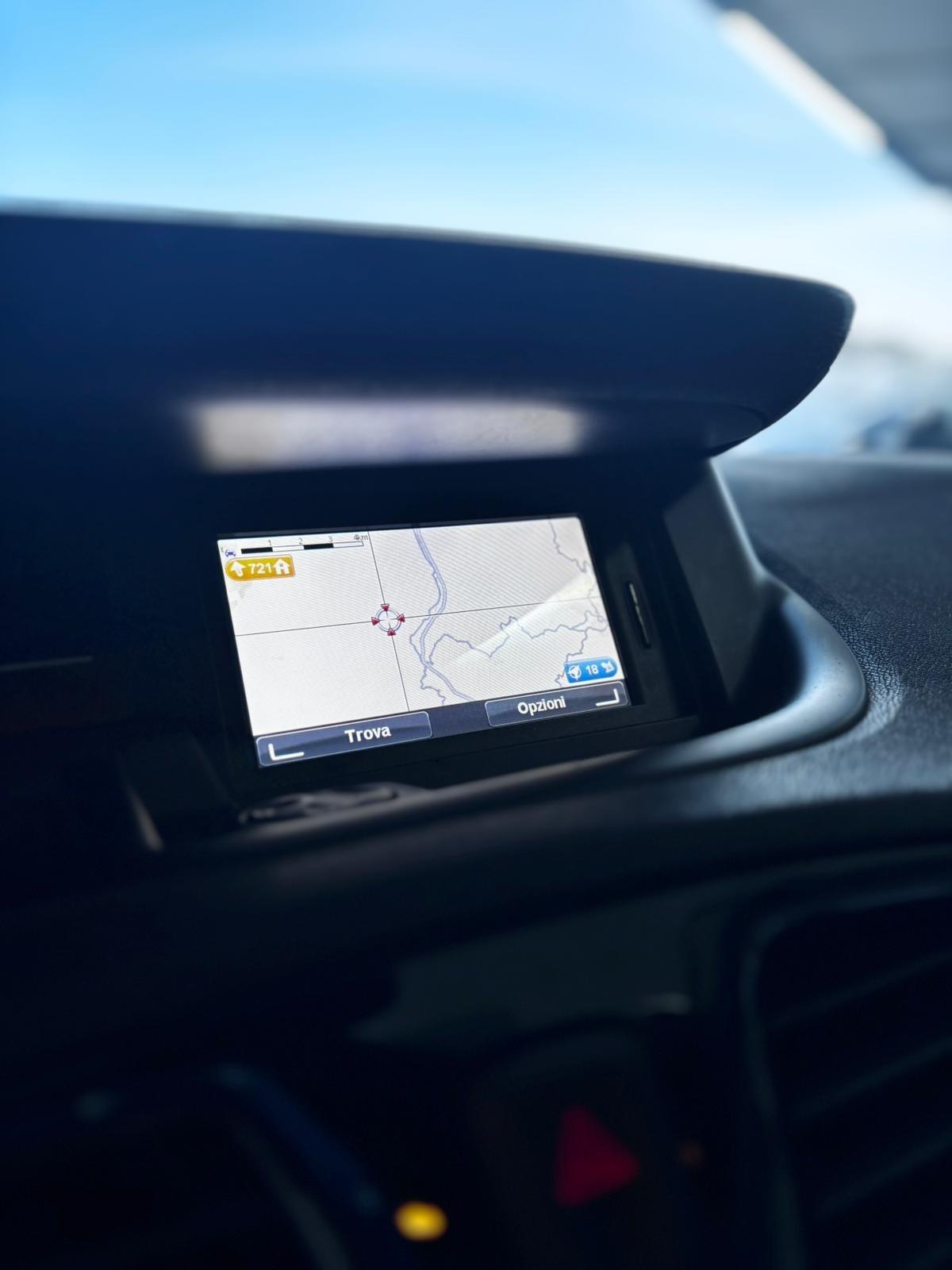 Renault Scénic XMod 1.5 dCi 110CV EDC Bose