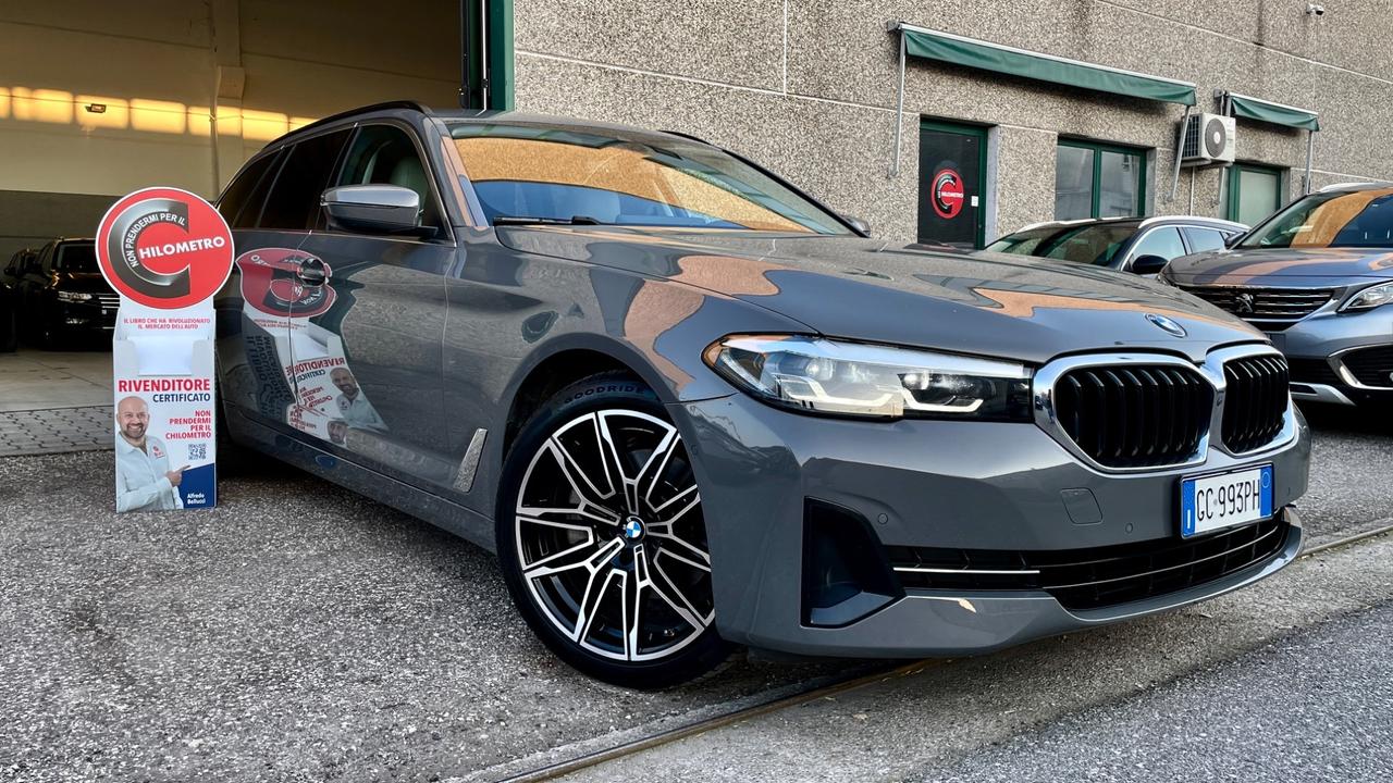 Bmw 520 520d 48V Touring Luxury sport pelle