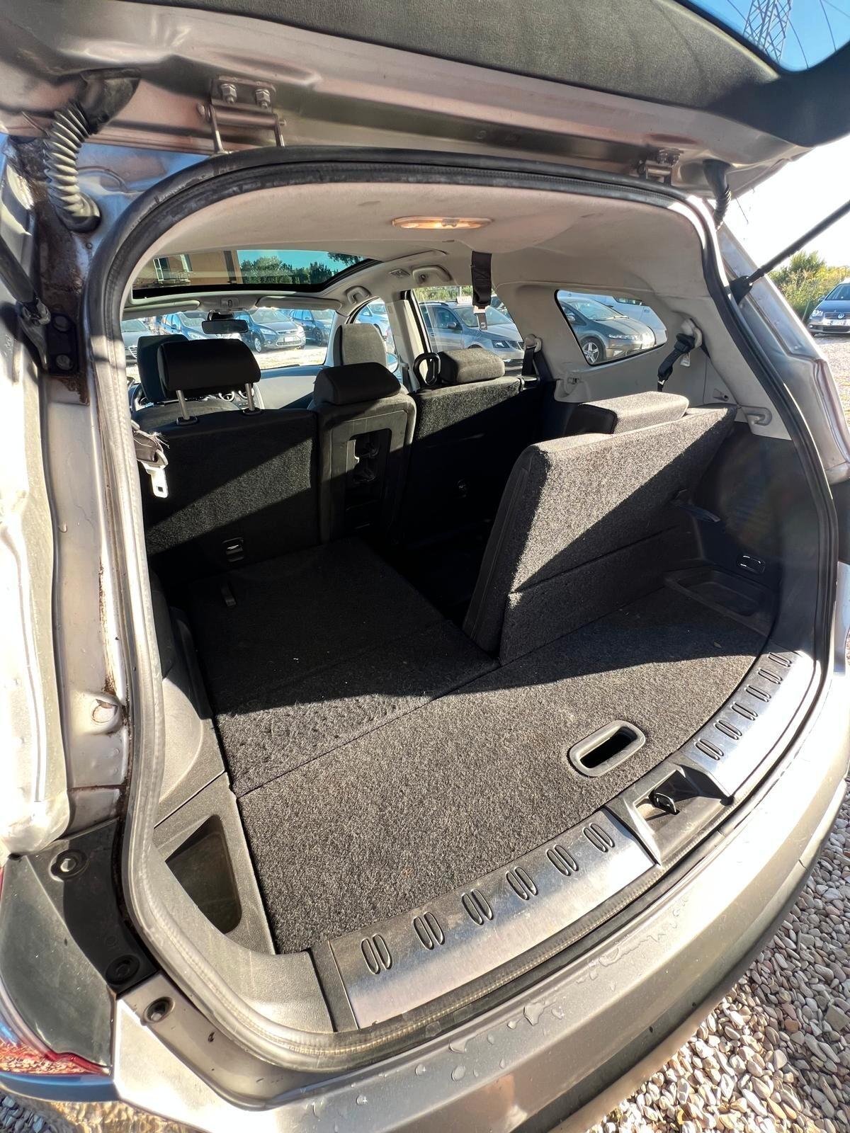 Nissan Qashqai 7 POSTI Qashqai+2 2.0 dCi DPF Tekna