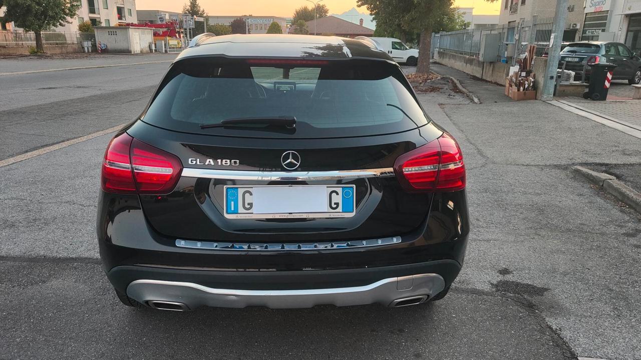 Mercedes-benz GLA 180 Sport