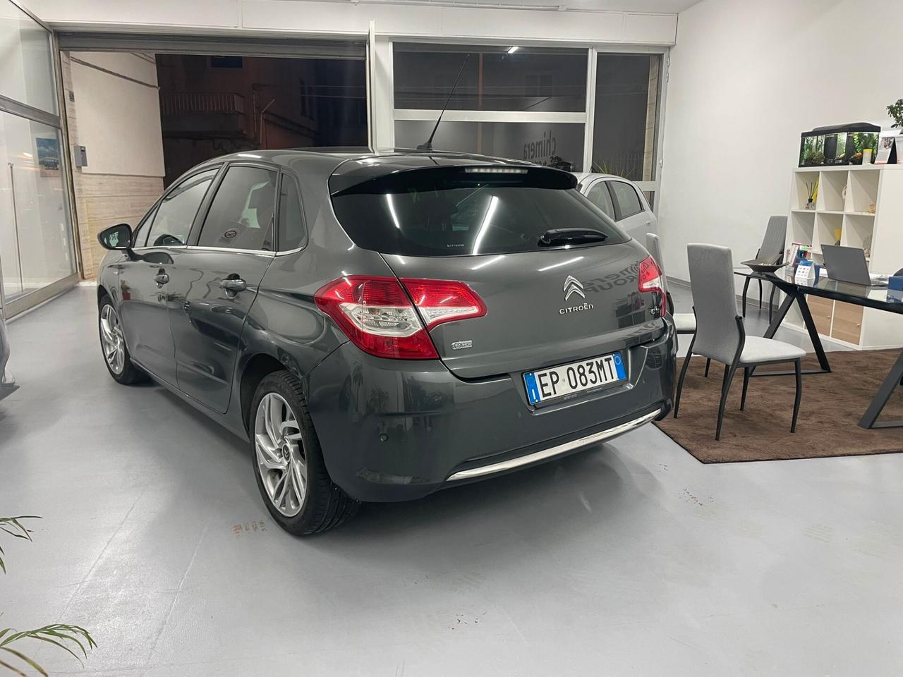 Citroen C4 1.6 e-HDi 115 airdream Exclusive