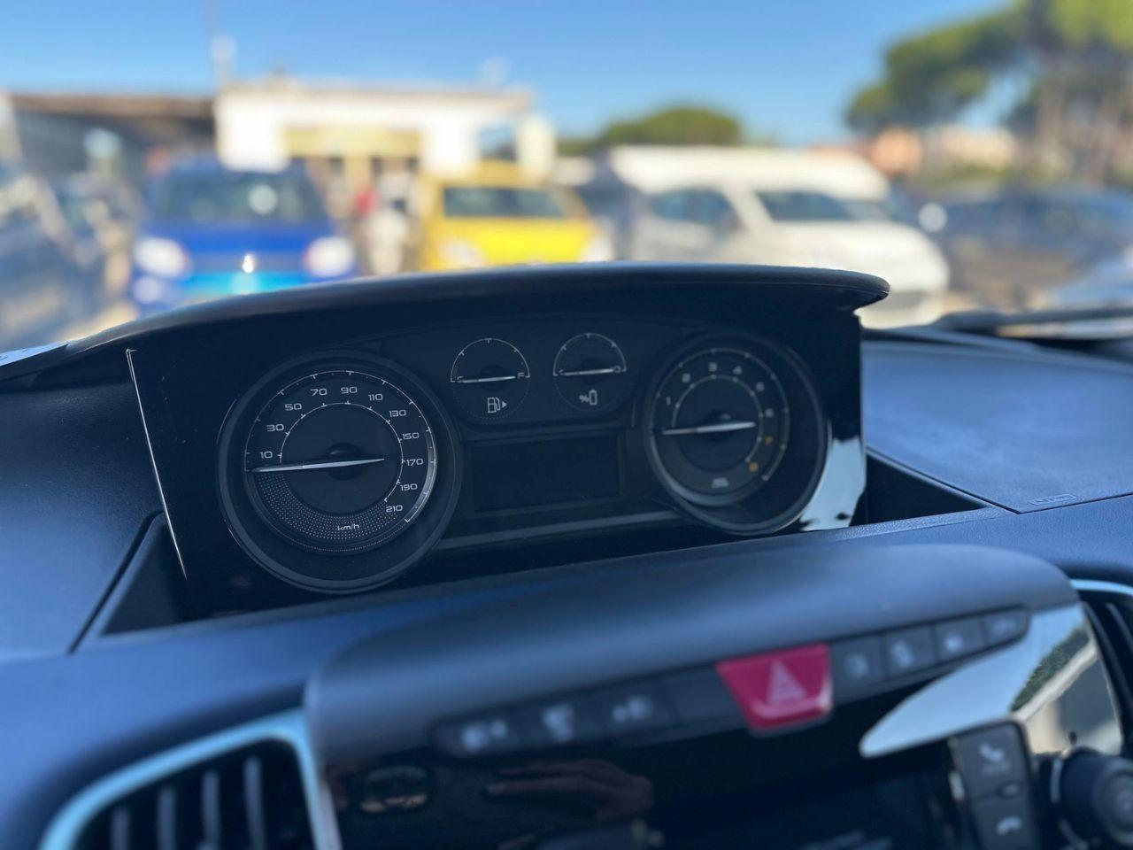 LANCIA Ypsilon III 2021 - Ypsilon 1.0 firefly hybrid Silver s&s 70cv