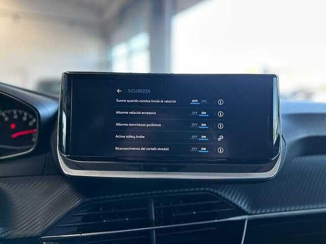 Peugeot 208 PureTech 75 5 porte Style