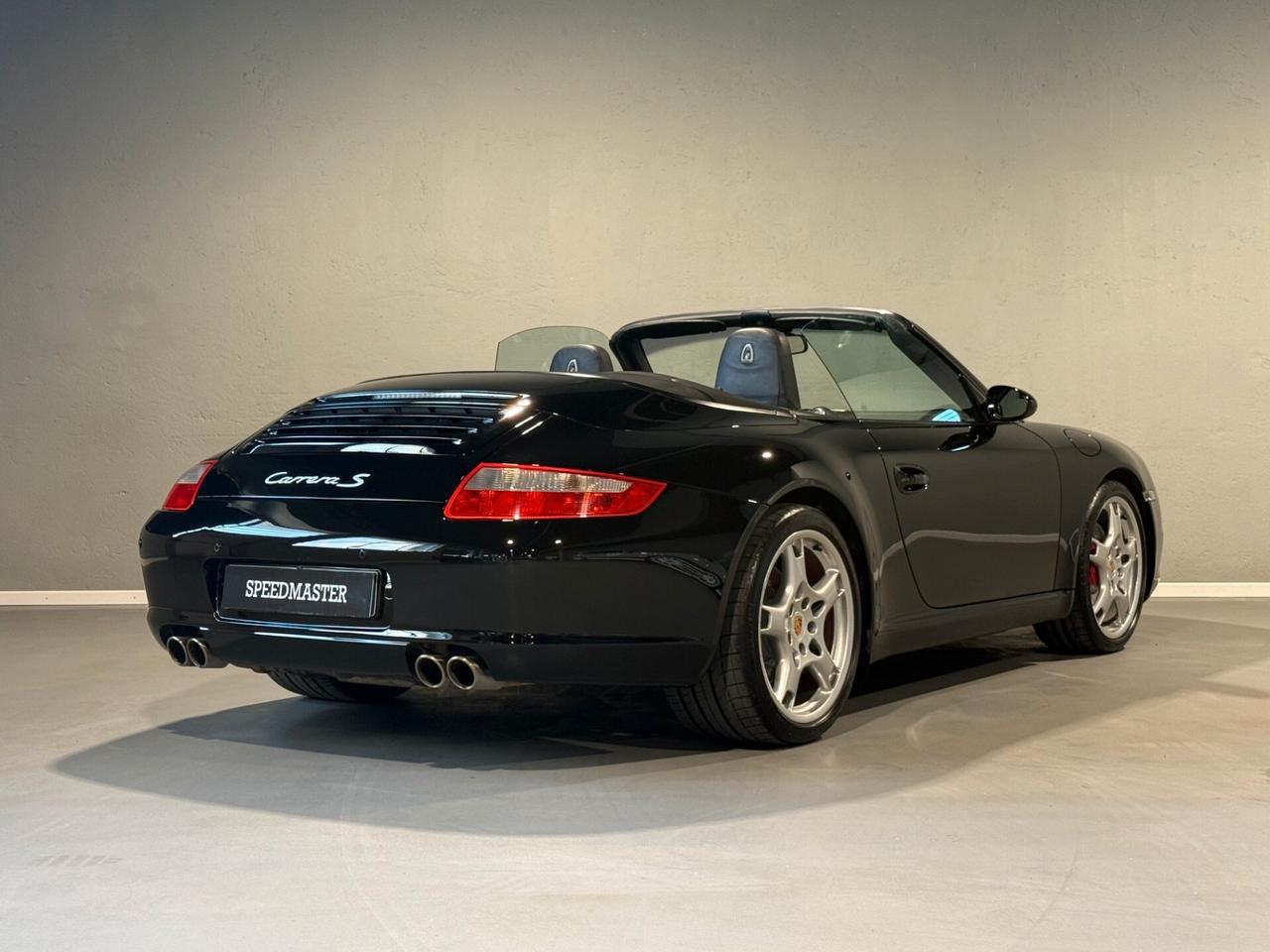 Porsche 911 Carrera S Cabriolet