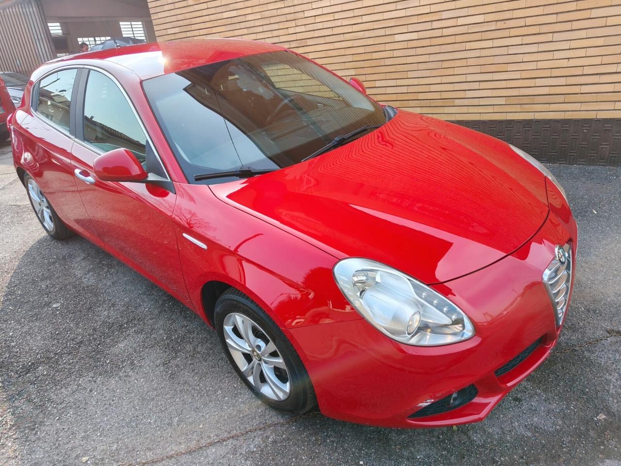 Alfa Romeo Giulietta 1.6 JTDm-2 105 CV Distinctive
