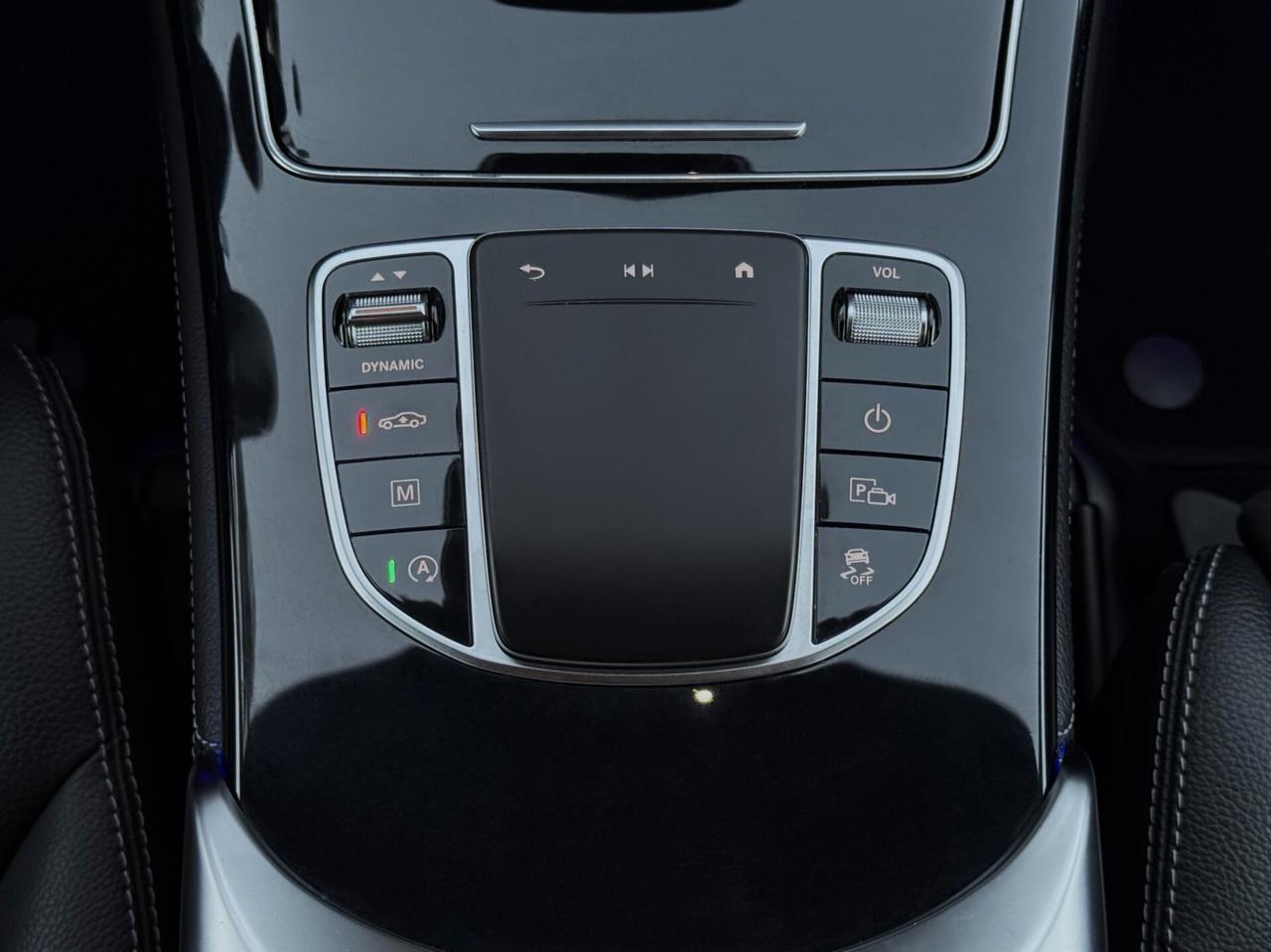 Mercedes-Benz GLC 220 d Coupe Premium Plus AMG 4M