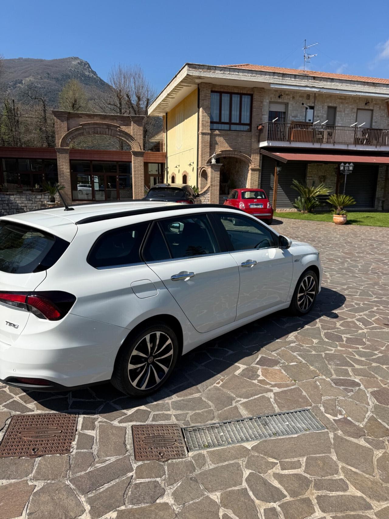 Fiat Tipo 1.6 Mjt S&S SW Lounge 09/2019 uni proprietario