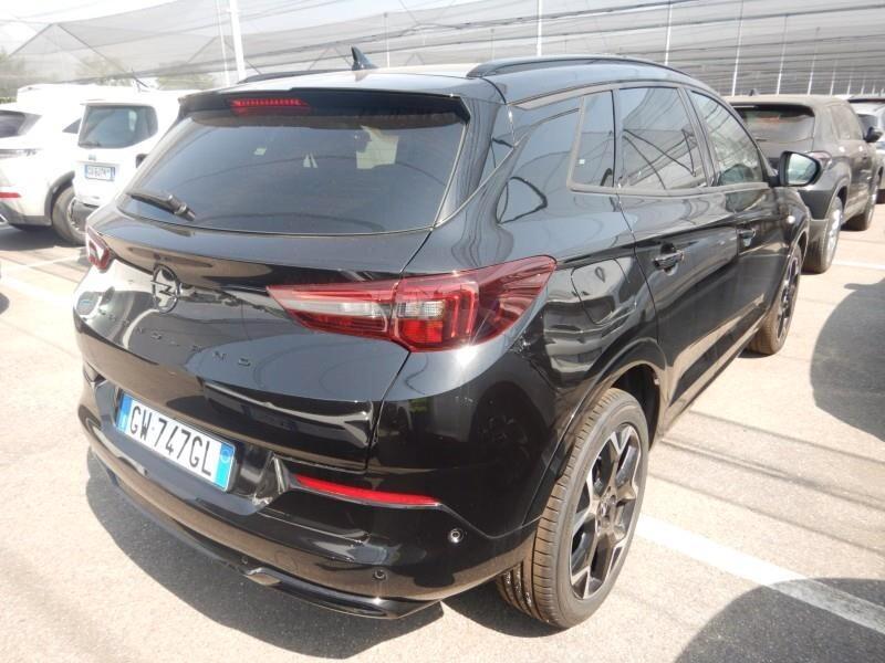 Opel Grandland 1.5 DIESEL ECOTEC 131CV AUT. GS ( FARI LED - TELECAMERA POST. PDC NAVI CERCHI 19 )