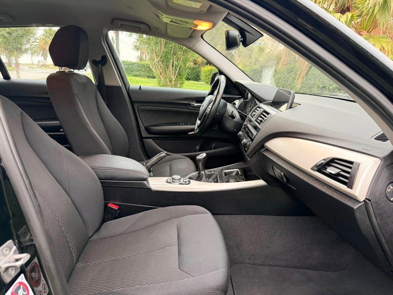 Bmw 116 116d 5p. Urban