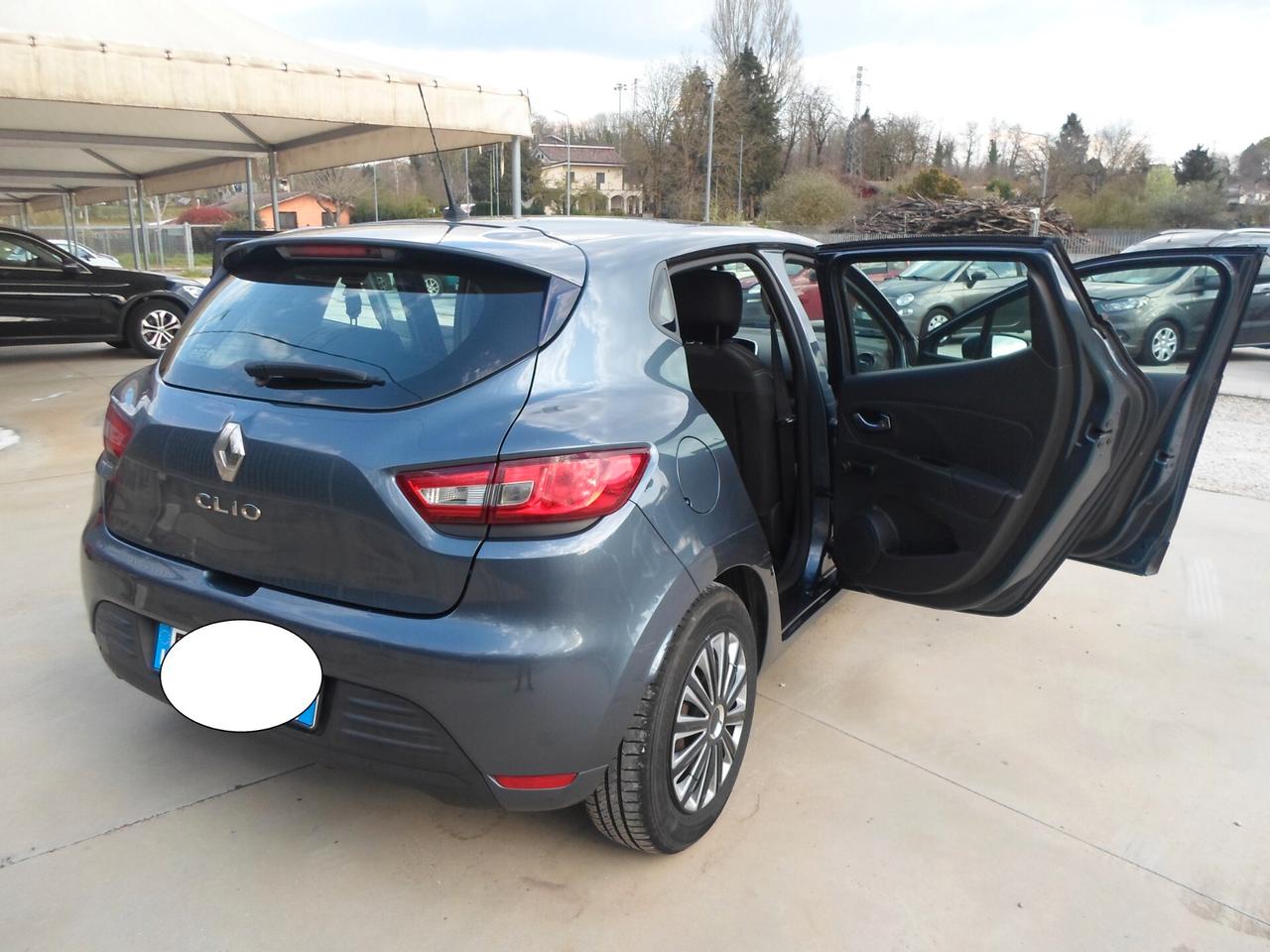 Renault Clio 1.2 75CV 5 porte Intens